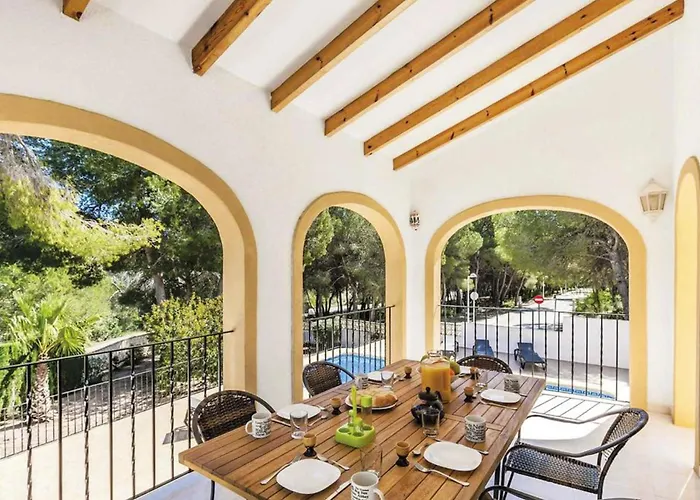 Encina By Villa