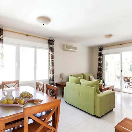 Villa Encina By *
